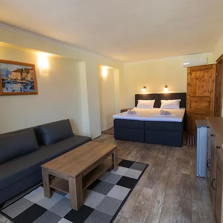 Vendégház By The Sea Sutivan, Brac - 24402 Sutivan